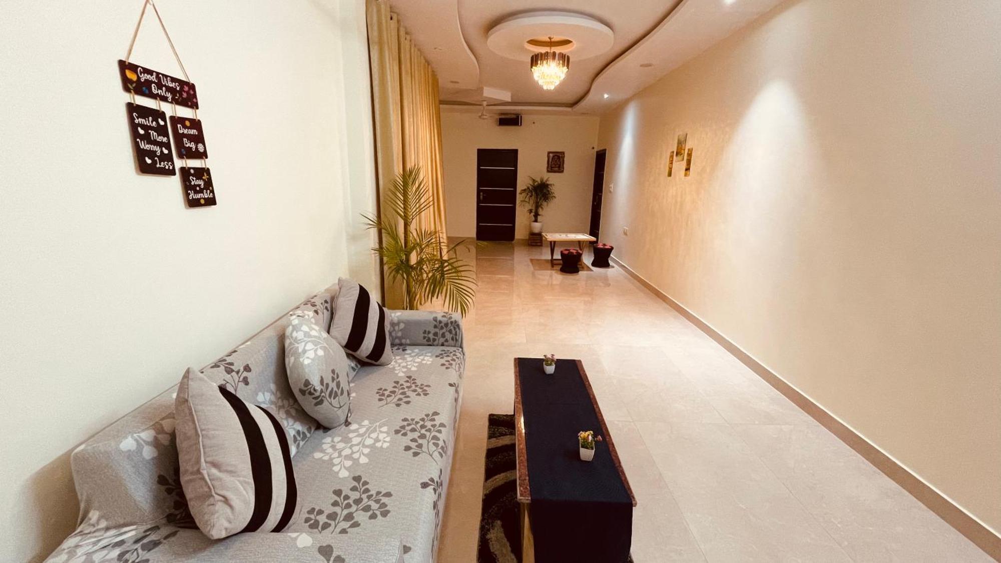 Atulyam Stays Sushant Golf City Лакхнау Екстер'єр фото