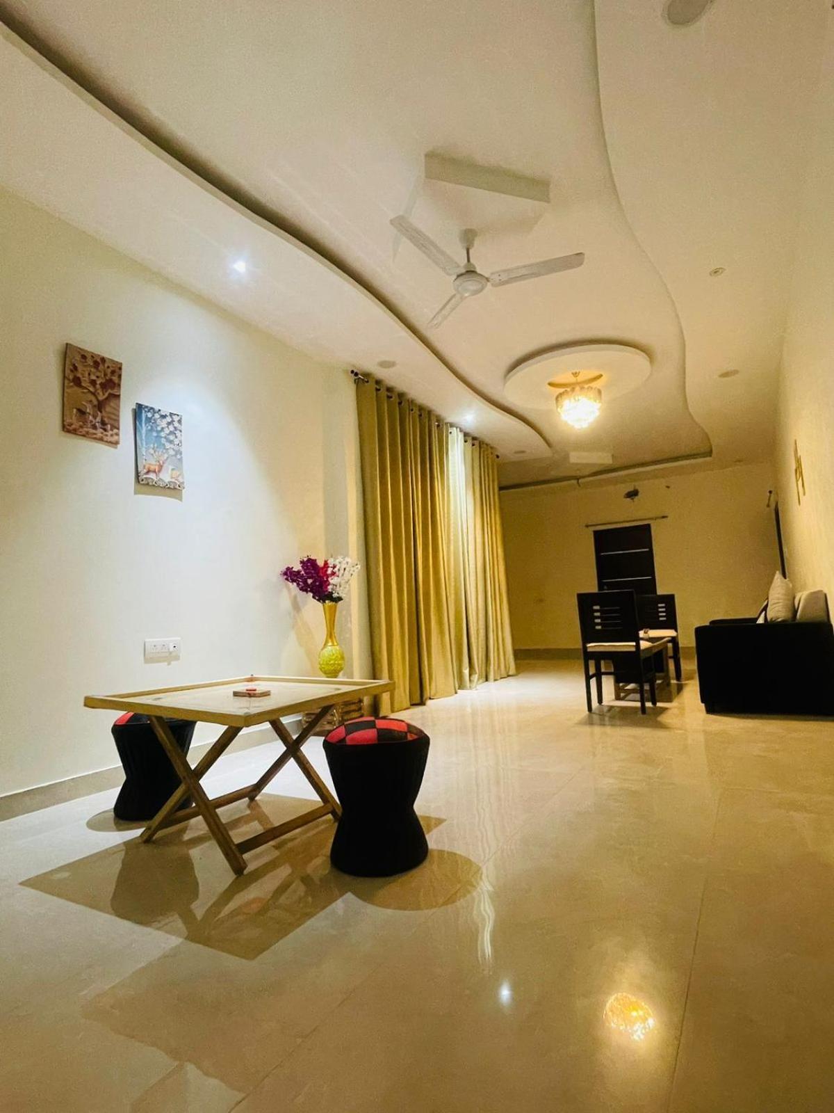 Atulyam Stays Sushant Golf City Лакхнау Екстер'єр фото